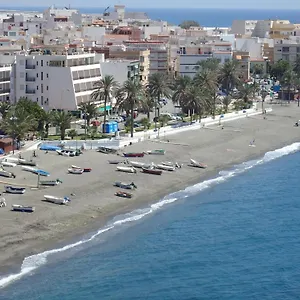 https://hotel-las-conchas.es-andalucia.com